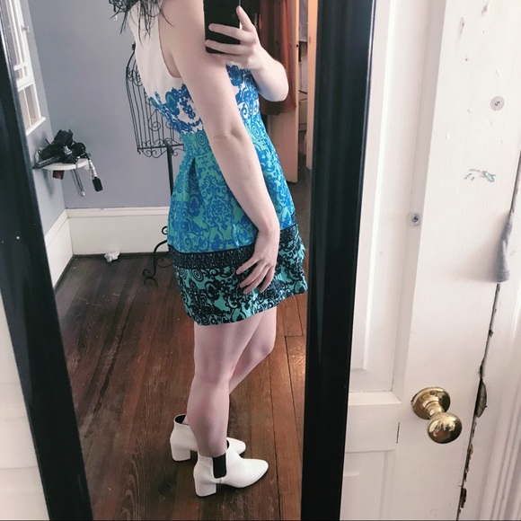 Semi Formal Dress - Picture 2 of 5